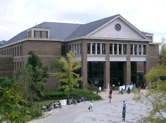 Momoyama_Gakuin_University